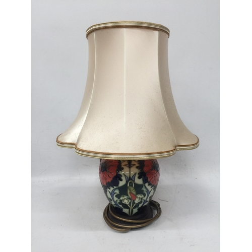 60 - A MOORCROFT POPPY PATTERN TABLE LAMP WITH SILK SHADE