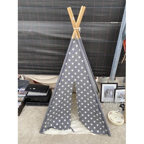 2069 - A CHILDREN'S WIGWAM PLAY TENT