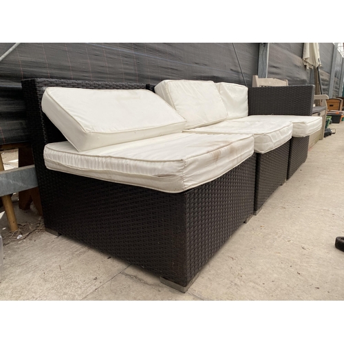 2076 - A THREE SEATER RATTAN GARDEN SOFA