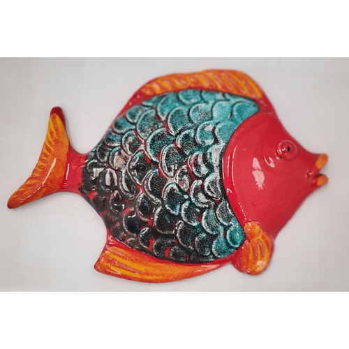 150 - AN ITALIAN HAND PAINTED FISH WALL PLAQUE