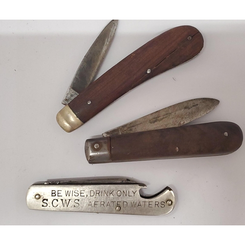 176 - TWO PRUNING KNIVES TO INCLUDE C. K. AND LOCKWOOD BROS. PLUS AN ATKINSON BROS. 'S. C. W. S. AERATED W... 