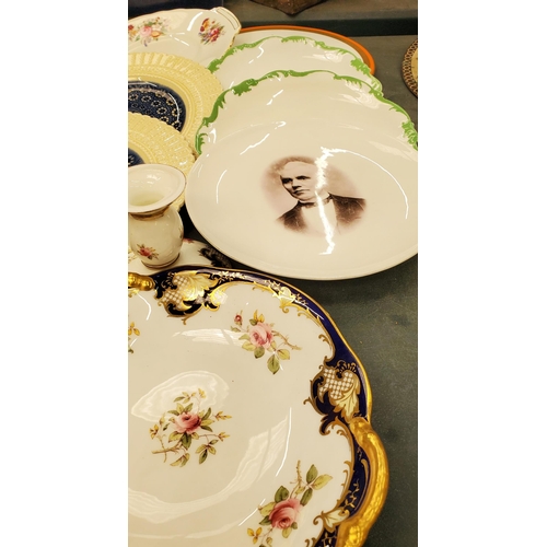 190 - ELEVEN PIECES OF VICTORIAN COALPORT TO INCLUDE PLATES, A CRUET SET AND A CANDLESTICK