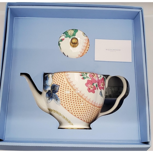 222 - A BOXED WEDGWOOD TEAPOT BUTTERFLY BLOOM