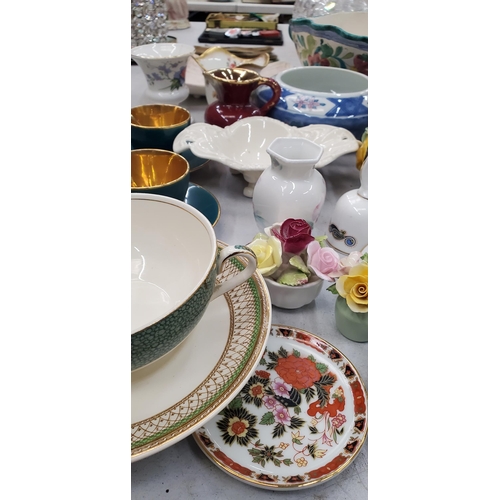 297 - A LARGE QUANTITY OF CERAMICS TO INCLUDE COPENHAGEN, DENMARK GREEN AND GILT CUPS, SAUCERS AND SPOONS,... 