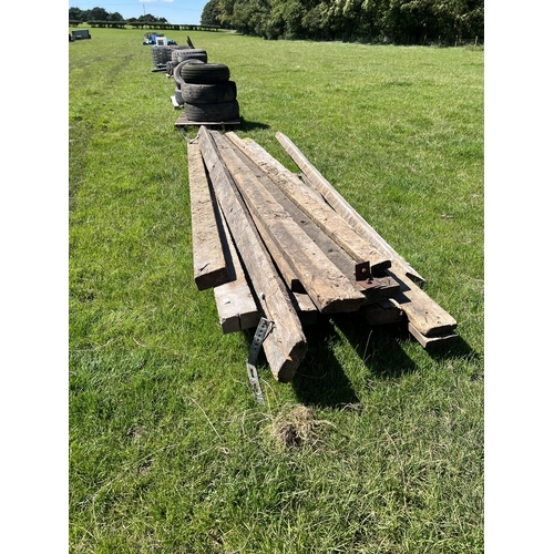 131 - A QUANTITY OF WOOD PLANKS  + VAT