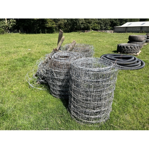 138 - 4 X PART ROLL OF NETTING AND 6 X PART ROLL OF BARB WIRE  + VAT