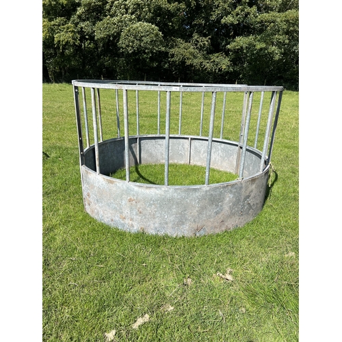 156 - A STOCK RING FEEDER  + VAT