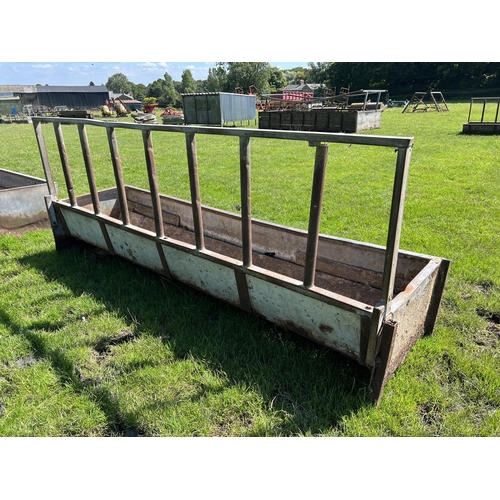 160 - A FEED BARRIER  + VAT