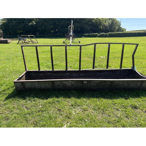 161 - A FEED BARRIER+ VAT