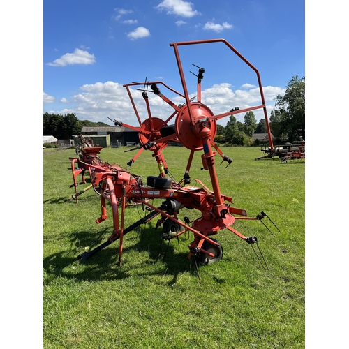 224 - KUHN GF 5001- MH DIGIDRIVE FOUR ROTOR HAY TEDDER & MANUAL + VAT