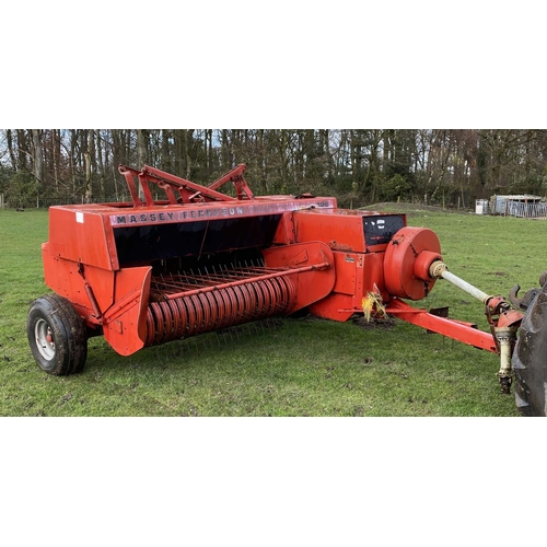 230 - MASSEY FERGUSON128 CONVENTIONAL BALER  + VAT