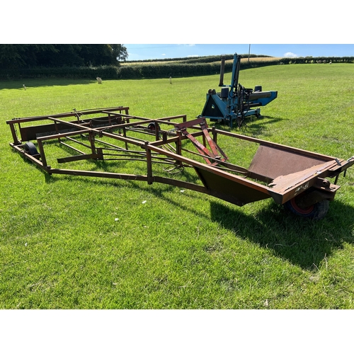 233 - BROWNS FLAT 8 BALE SLEDGE  + VAT