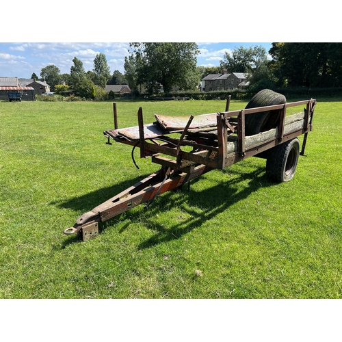 239 - 3T MASSEY FERGUSON HYDRAULIC TRAILER FOR RENOVATION WITH GRAIN EXTENSION SIDES  
+ VAT