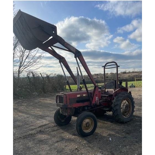 308 - INTERNATIONAL 434 WITH LOADER AND REAR FORKLIFT (NO VAT) (NO REG.DOC.)