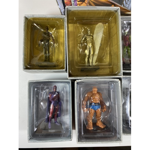 302 - A LARGE MARVEL CLASSIC LEAD FIGURE COLLECTION BY EAGLEMOSS 1-49 FIGURE SET COMPLETE WITH MAGAZINES, ... 