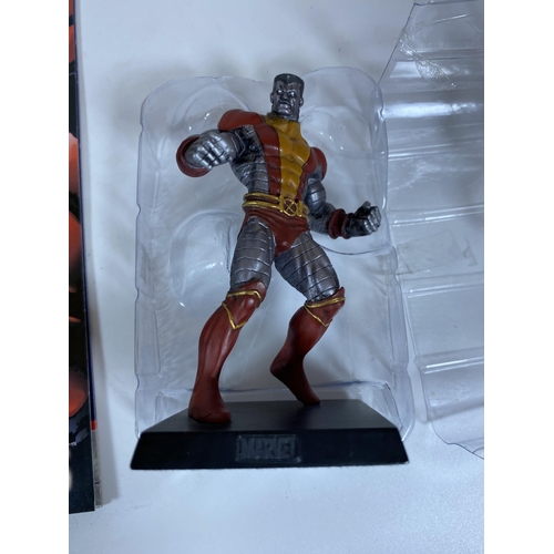 305 - A MARVEL CLASSIC LEAD SPECIAL COLLECTORS FIGURE - COLOSSUS WITH MAGAZINE