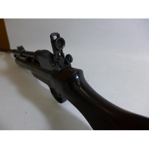 474 - A GOOD QUALITY WEBLEY SERVICE RIFLE MARK II, .177 CALIBRE, 65CM BARREL, SERIAL NUMBER S9639, LENGTH ... 