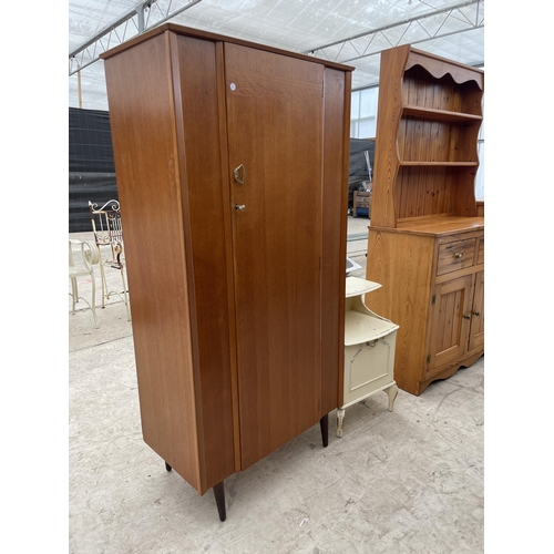 2936 - A MID 20TH CENTURY OAK WARDROBE AND WHITE BEDSIDE LOCKER