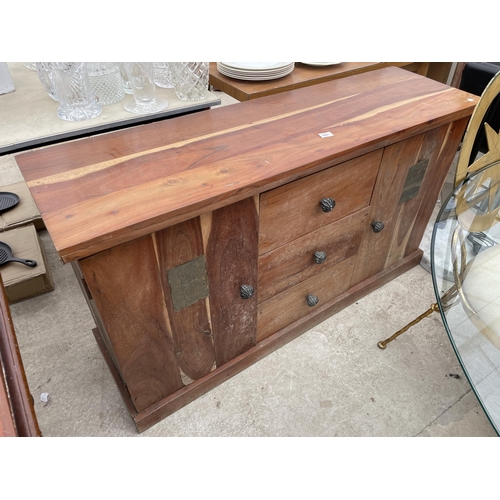 2941 - AN INDONESIAN WOOD SIDEBOARD