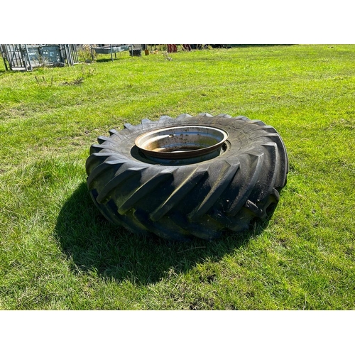 205 - REAR TRACTOR WHEEL AND TYRE 23.1-26  + VAT