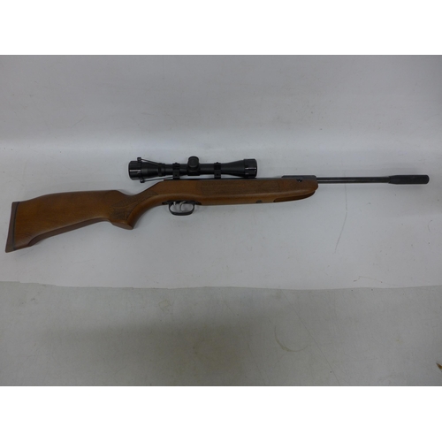 472 - AN AS NEW BOXED WEIHRAUCH .22 CALIBRE AIR RIFLE, 35CM BARREL, FITTED WITH WEIHRAUCH TELESCOPIC SIGHT... 