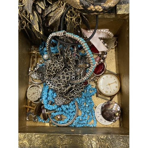 140 - A QUANTITY OF COSTUME JEWELLERY TO INCLUDE BANGLES, BRACELETS, NECKLACES, ETC IN A WOOD AND METAL BO... 