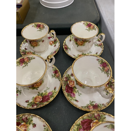 174 - A ROYAL ALBERT 'OLD COUNTRY ROSES' PART TEASET TO INCLUDE A CREAM JUG, SUGAR BOWL AND SIX CUPS AND S... 