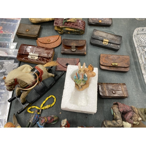 179 - A COLLECTION OF SMALL VINTAGE LEATHER PURSES, CHRISTMAS DECORATIONS, TOY FIGURES, ETC