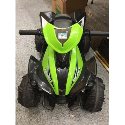 224 - A CHILDREN'S ELECTRIC QUAD BIKE WITH CHARGER - VENDOR STATES IN WORKING ORDER AND VERY LITTLE USE, N... 