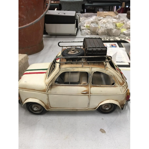 260 - A TIN PLATE FIAT 500 TOURER