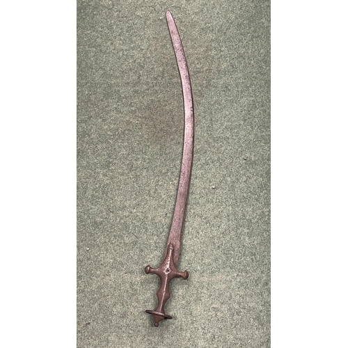 43 - A VINTAGE MIDDLE EASTERN SWORD