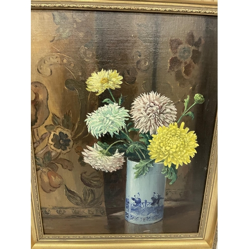 78 - A 20TH CENTURY CHRYSANTHEMUMS IN AN ORIENTAL VASE, OIL ON PANEL, INDISTINCTLY SIGNED, 43CM X 34CM, F... 