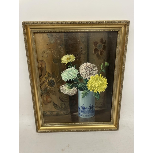 78 - A 20TH CENTURY CHRYSANTHEMUMS IN AN ORIENTAL VASE, OIL ON PANEL, INDISTINCTLY SIGNED, 43CM X 34CM, F... 