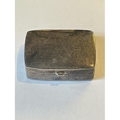 91 - A SILVER PILL BOX