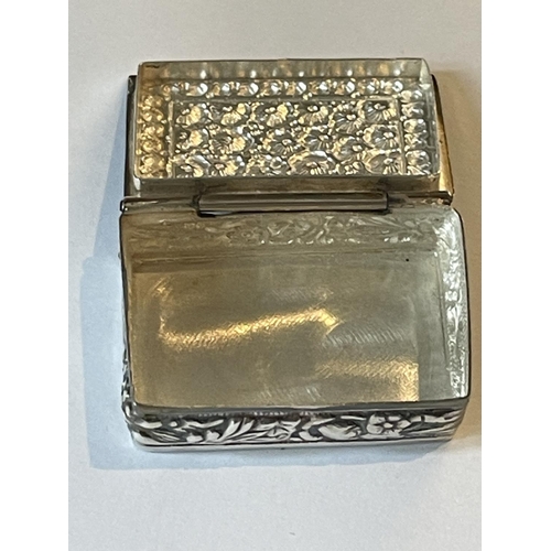 93 - A SILVER RECTANGULAR PILL BOX