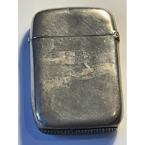 95 - A HALLMARKED BIRMINGHAM SILVER VESTA CASE