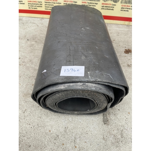 1594A - A LARGE HEAVY ROLL OF LEAD FLASHING