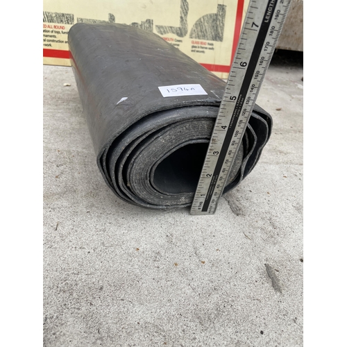 1594A - A LARGE HEAVY ROLL OF LEAD FLASHING