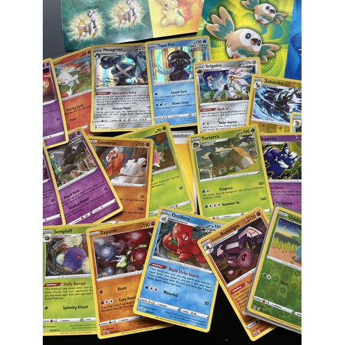 103 - A TRAINER BOX OF ASSORTED POKEMON CARDS, HOLOS, TOKENS ETC