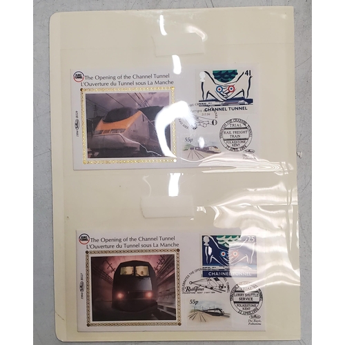 254 - A CHANNEL TUNNEL TEAPOT AND FIVE CHANNEL TUNNEL STAMP COVERS