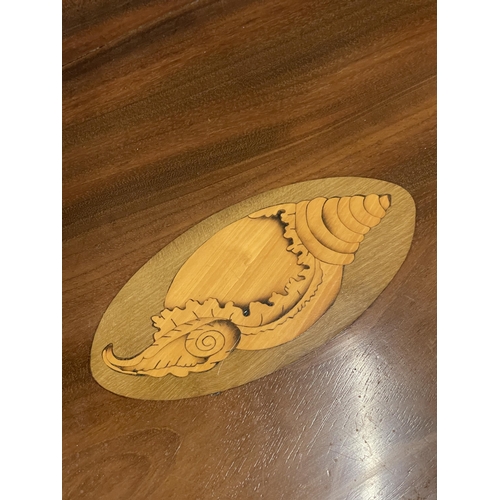 24 - AN EDWARDIAN INLAID OVAL DRINKS TRAY, LENGTH 69CM