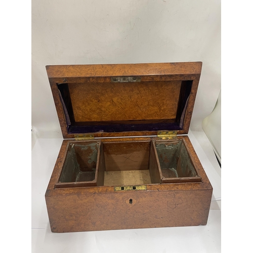 9 - A GEORGIAN WALNUT TEA CADDY WITH TWO INNER TEA COMPARTMENTS