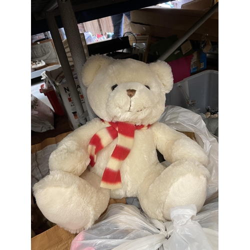 407 - A LARGE QUANTITY OF PLUSH TEDDY BEARS PLUS A TEDDY BEAR CHAIR