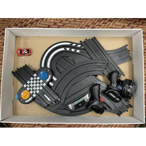 427 - A RALLY DIRT RACERS MICRO SCALEXTRIC