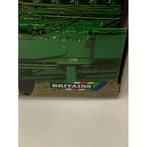 370 - A BOXED BRITAINS JOHN DEERE 3350 TRACTOR SCALE 1:32