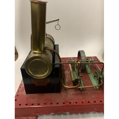 373 - A MAMOD STATIONARY STEAM ENGINE