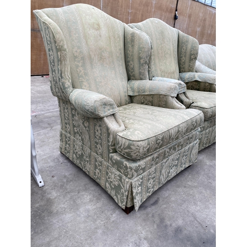 2791 - A PARKER KNOLL THREE PIECE SUITE COMPRISING TWO SEATER SETTEE, EASY CHAIR AND RECLINER