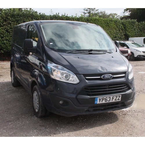 186 - FORD TRANSIT CUSTOM VAN YP63FZZ MANUAL NO VAT WHILST ALL DESCRIPTIONS ARE GIVEN IN GOOD FAITH ALL LO... 