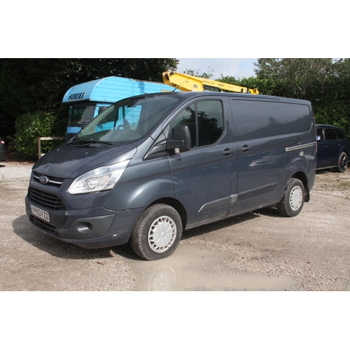 186 - FORD TRANSIT CUSTOM VAN YP63FZZ MANUAL NO VAT WHILST ALL DESCRIPTIONS ARE GIVEN IN GOOD FAITH ALL LO... 