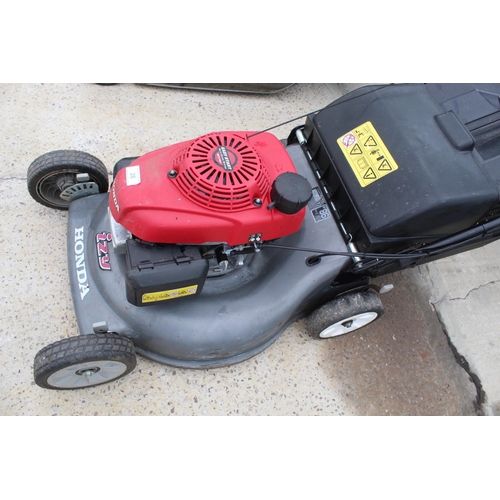 26 - HONDA ISY LAWN MOWER  + VAT